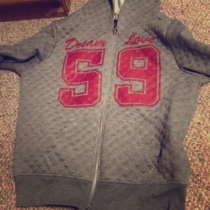 Sweatshirt with the number 59